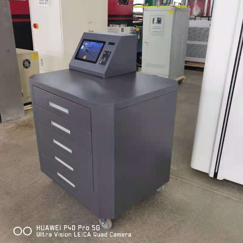 江蘇實驗室智能?；穬Υ婀? />
</p>
<p>
想要了解更多關(guān)于江蘇實驗室智能危化品儲存柜的內(nèi)容，歡迎致電山東浦豐金屬制品有限公司，公司全體員工都?xì)g迎您的到來。
</p>
<p>
電 話：0531-85925585
</p>
<p>
聯(lián)系人：李先生
</p>
<p>
郵 編：2050001
</p>
<p>
傳 真：0531-85925587
</p>
<p>
E-mail：sales@jnpufeng.com
</p>
<p>
地 址：濟南市天橋區(qū)丁莊工業(yè)園
</p>
<p>
網(wǎng) 址：www.hkjrcs.com
</p>
<p>
	<br />
</p>
本文關(guān)鍵詞：江蘇實驗室智能?；穬Υ婀?
                    </div>
                </div>



            </div>
            <div   id=